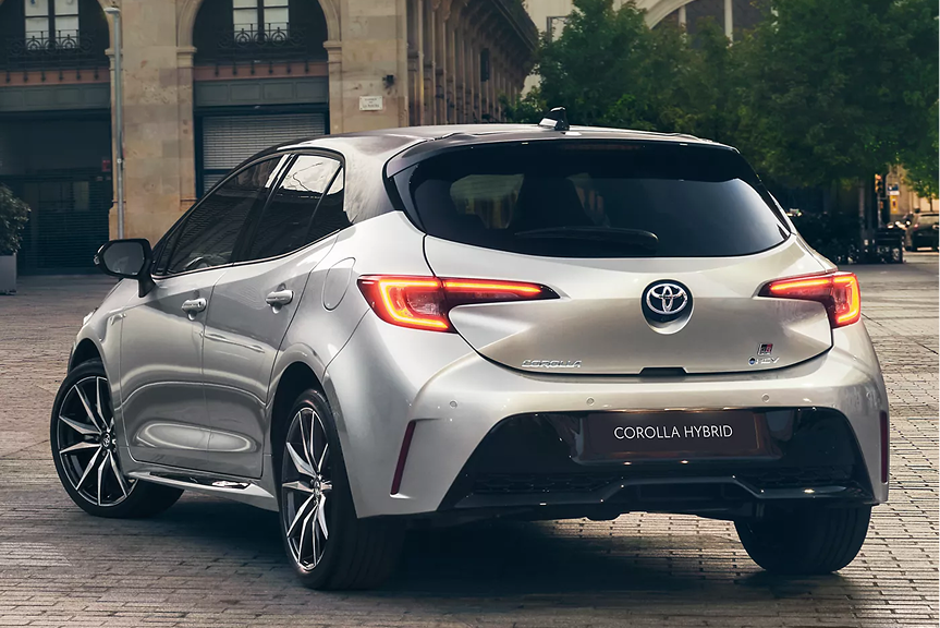 Tableau de bord numérique Toyota Corolla Hybride 2026