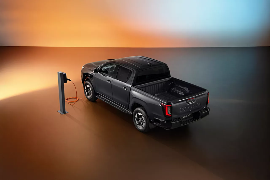Intérieur moderne du Toyota Hilux 2026 avec écran tactile