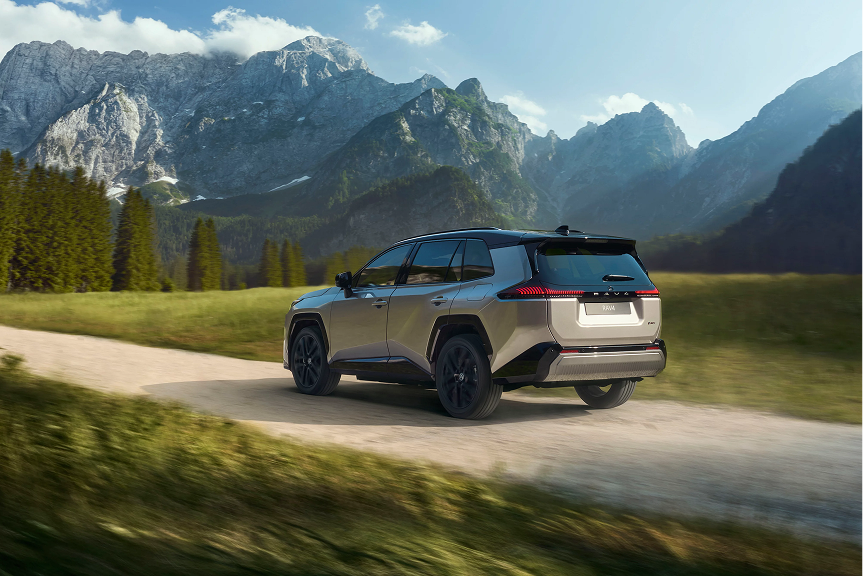 Intérieur du Toyota RAV4 2026 avec écran tactile central