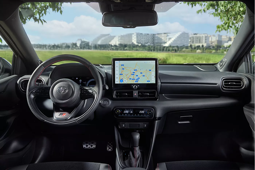 Jantes alliage au design sportif de la Toyota Yaris Hybride 2026