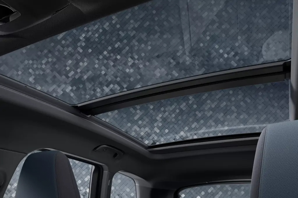 Vue arrière du BMW iX1 en mouvement