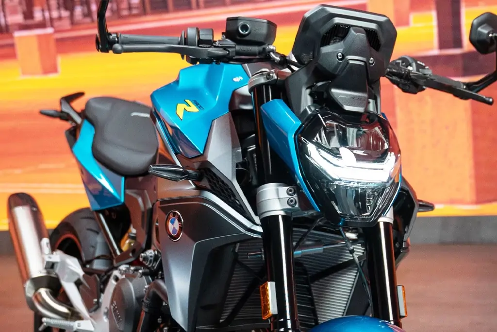 Tableau de bord TFT de la BMW F 900 R