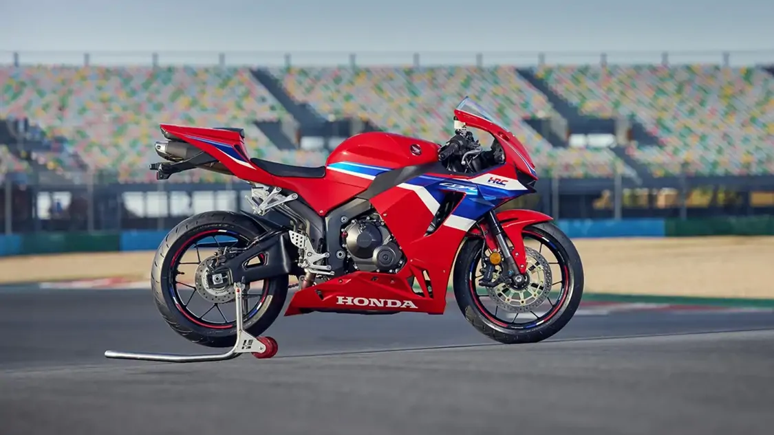 Détail du carénage avant de la Honda CBR600RR