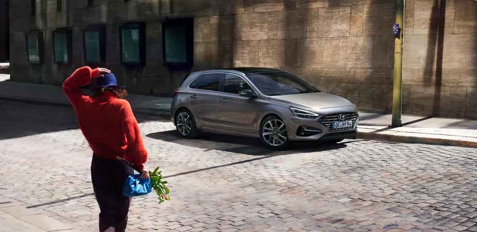 Habitacle de la Hyundai i30 avec écran tactile central