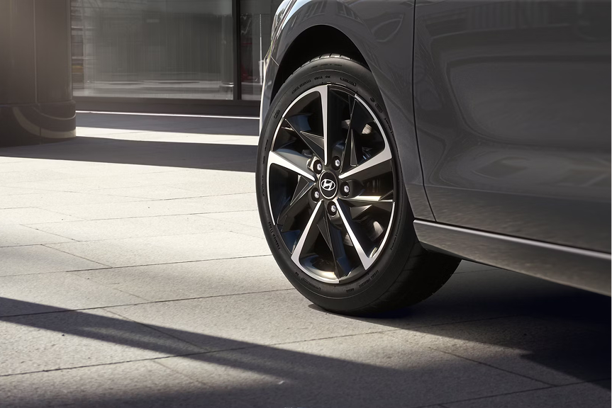 Tableau de bord moderne de la Hyundai i30 Wagon
