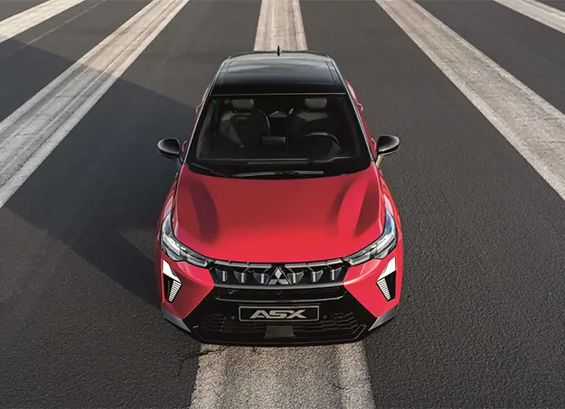 Mitsubishi ASX en conduite urbaine, profil latéral