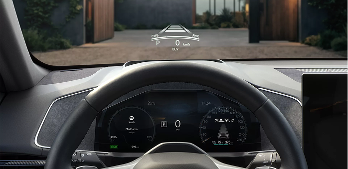 Lexus ES 2026 vue de profil sur fond urbain