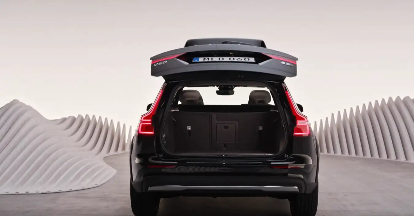 Volvo Chevalley - V60 Crosscountry Vue arrière coffre