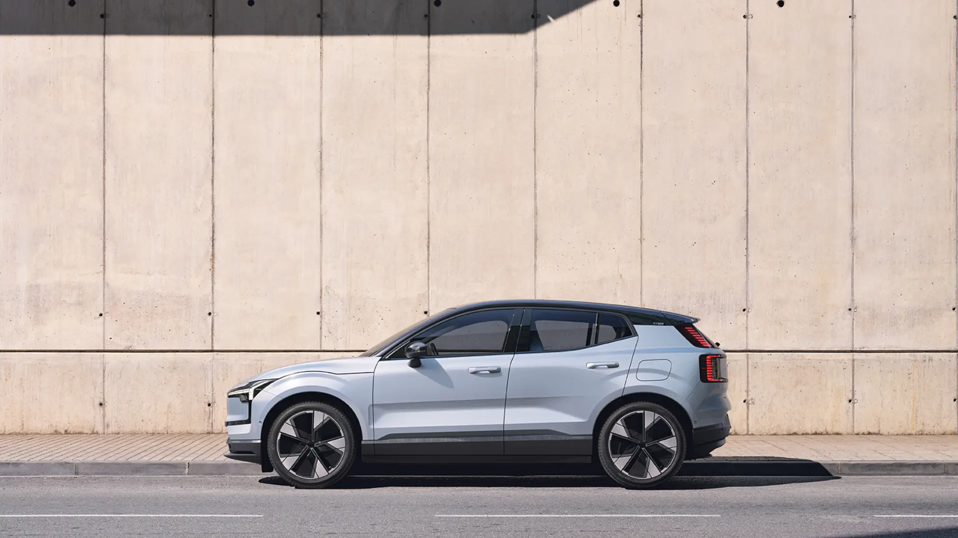 Volvo EX30 - Vue côté