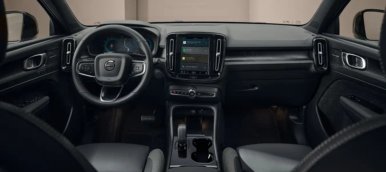 Intérieur de la Volvo EC40 et Volvo EX40 à Nyon Groupe Chevalley