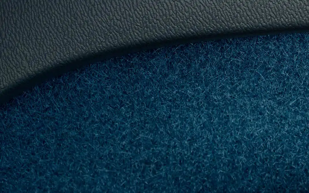 Design responsable du Crossover Volvo EC40 à l'essai au garage de Nyon Groupe Chevalley