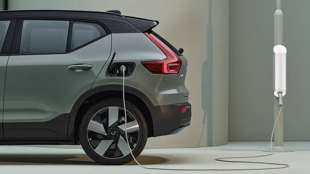 Volvo EX40  - XC40 100% électrique autonomie et recharge